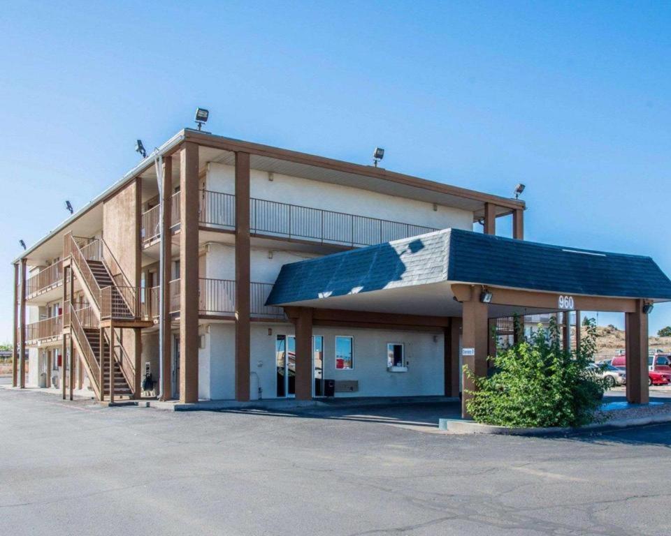Rodeway Inn Pueblo Ngoại thất bức ảnh