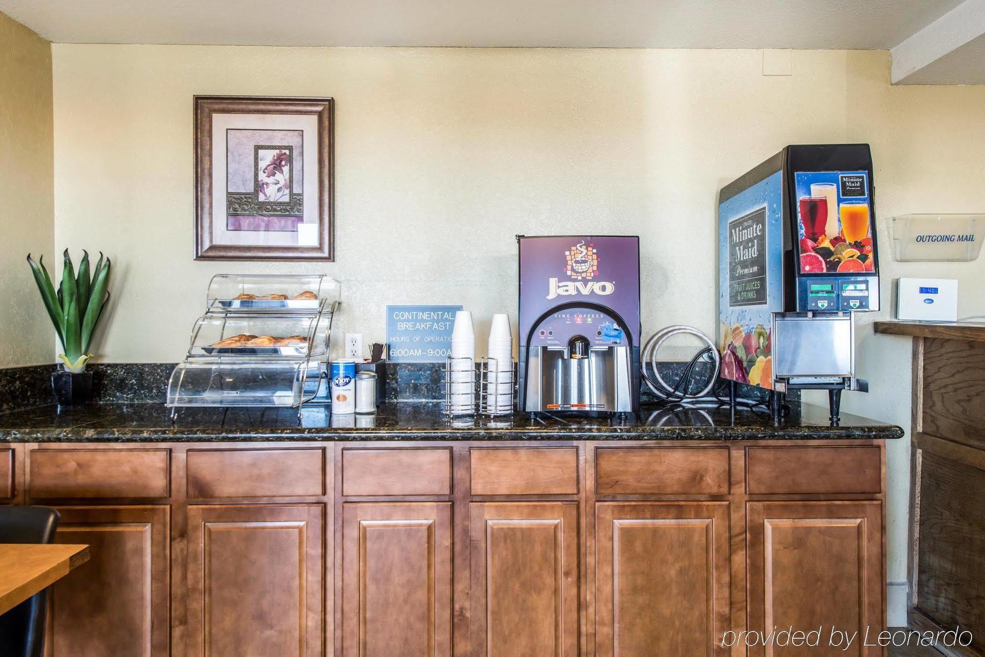 Rodeway Inn Pueblo Ngoại thất bức ảnh